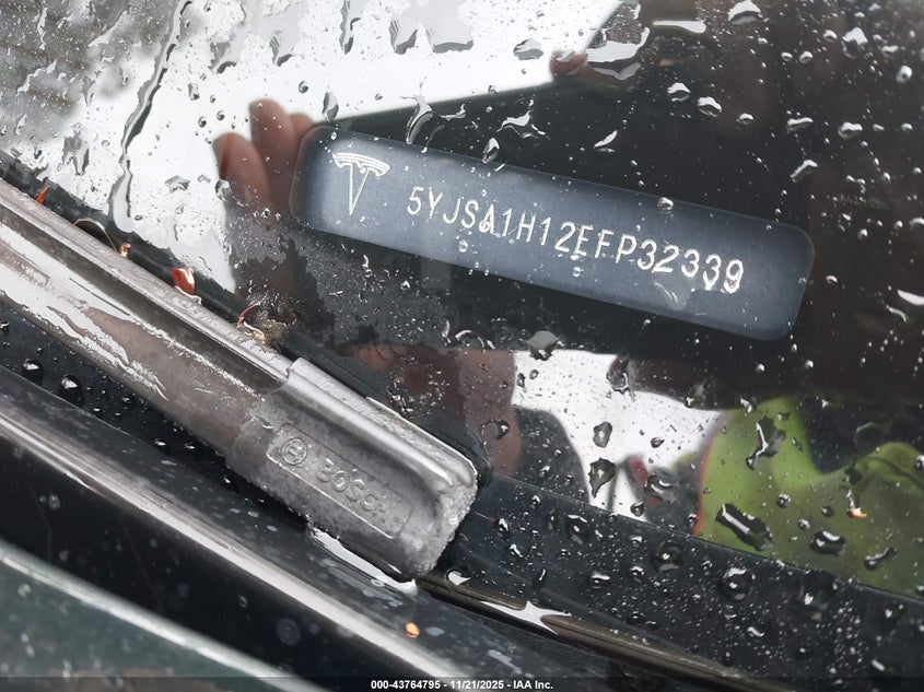 2014 Tesla Model S P85 VIN: 5YJSA1H12EFP32339 Lot: 43764795