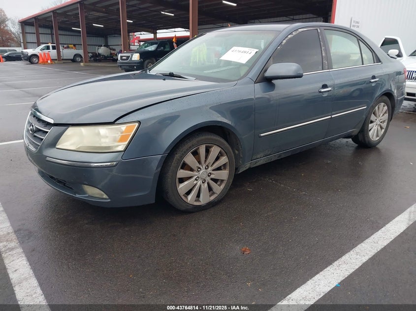 5NPEU46C49H481759 2009 HYUNDAI SONATA photo no. 2