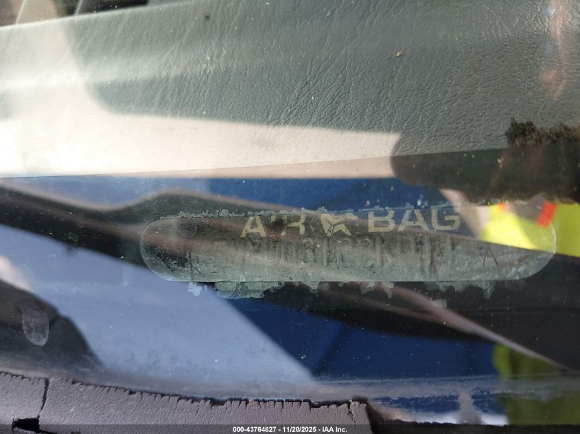 2002 Ford Escape Xlt VIN: 1FMYU03122KD11637 Lot: 43764827