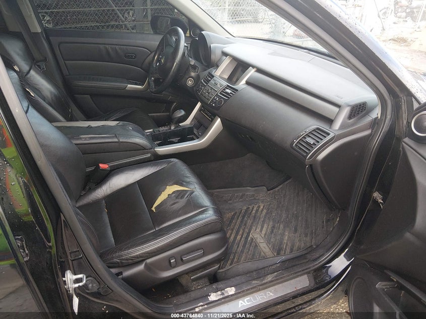 5J8TB2H29BA004376 2011 ACURA RDX photo no. 5