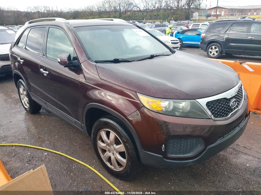 KIA SORENTO LX V6