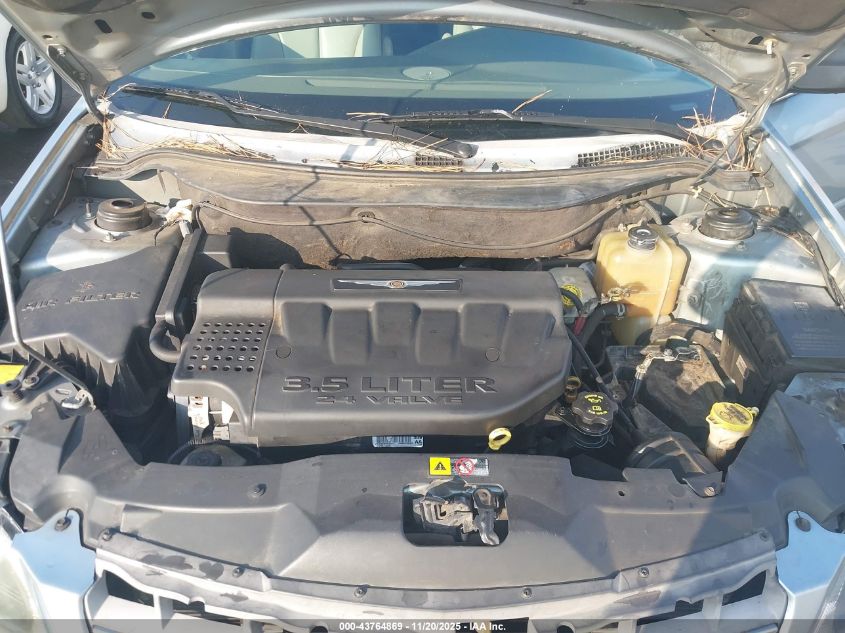 2005 Chrysler Pacifica Touring VIN: 2C4GM68485R535572 Lot: 43764869