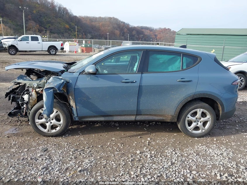 2024 Dodge Hornet Gt VIN: ZACNDFAN5R3A43075 Lot: 43764951