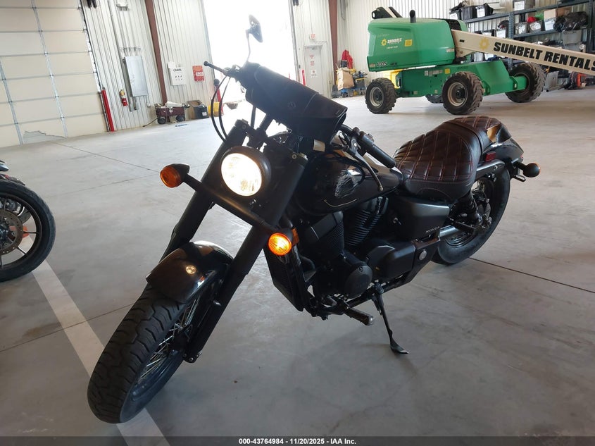 JH2RC5374KK900919 2019 HONDA VT photo no. 2