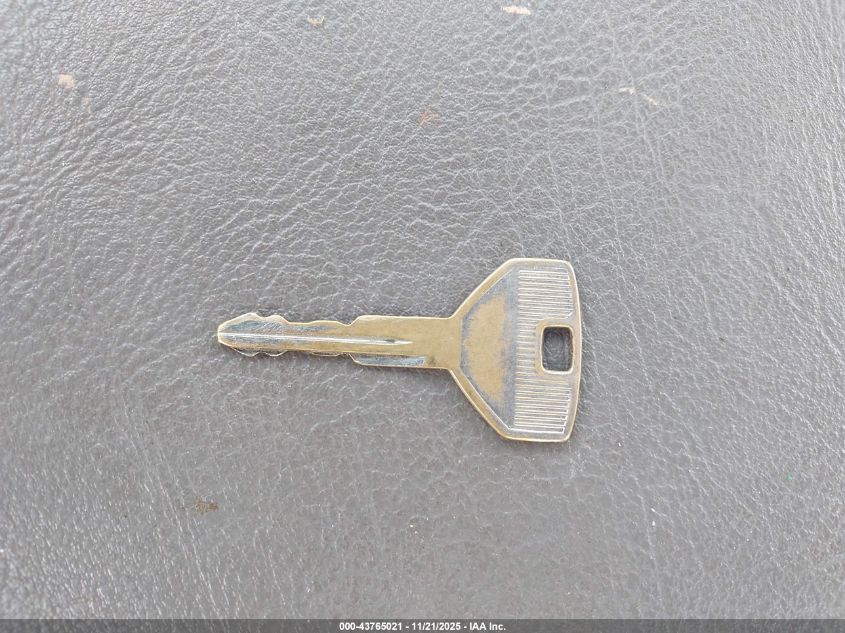 1995 Dodge Ram 2500 VIN: 1B7JC26ZXSS243982 Lot: 43765021