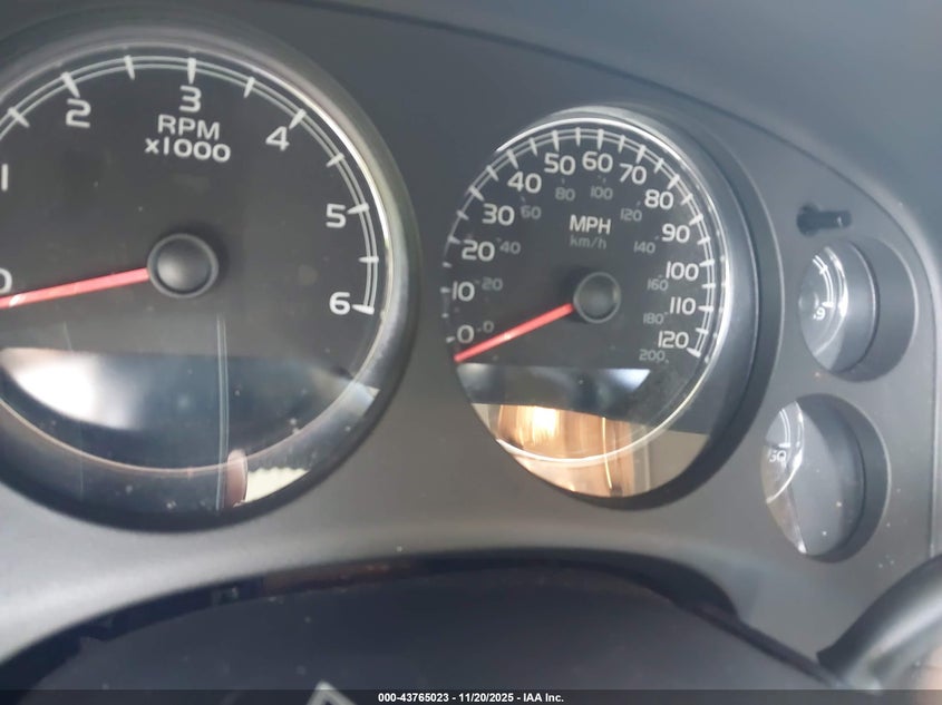 2010 Chevrolet Tahoe Lt VIN: 1GNMCBE34AR156165 Lot: 43765023