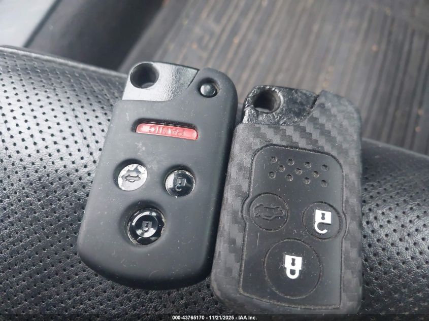 2005 Acura Rl 3.5 VIN: JH4KB16565C011343 Lot: 43765170