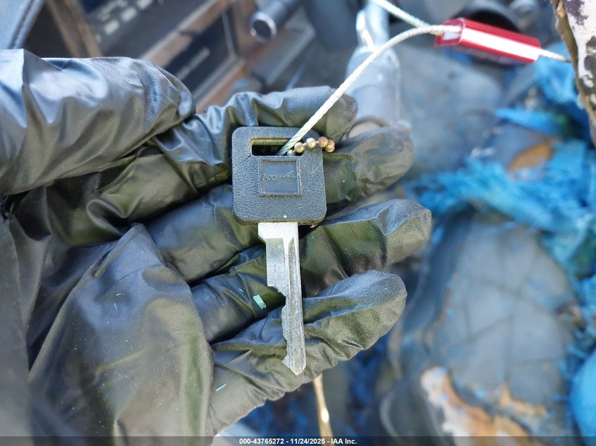 1988 Cadillac Deville VIN: 1G6CD5155J4332134 Lot: 43765272