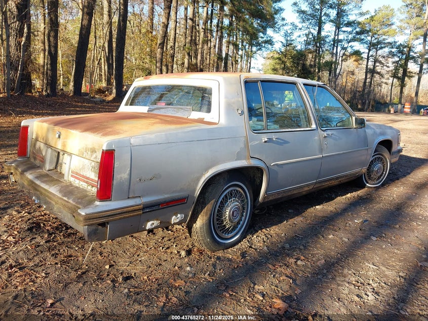 1988 Cadillac Deville VIN: 1G6CD5155J4332134 Lot: 43765272