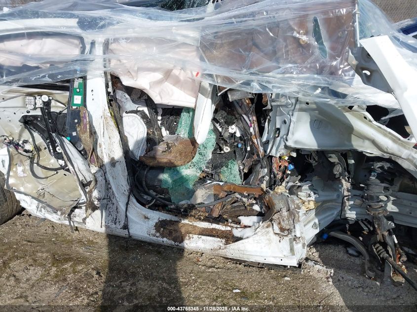 2022 Tesla Model Y Long Range Dual Motor All-Wheel Drive VIN: 7SAYGDEE4NF432760 Lot: 43765345