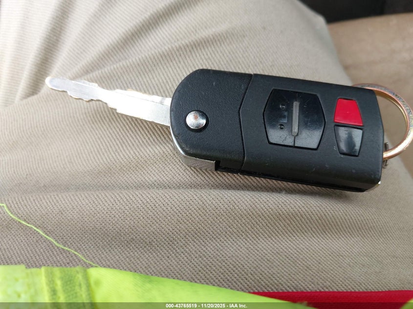 2010 Mazda Mazda3 S Grand Touring VIN: JM1BL1S55A1253910 Lot: 43765519