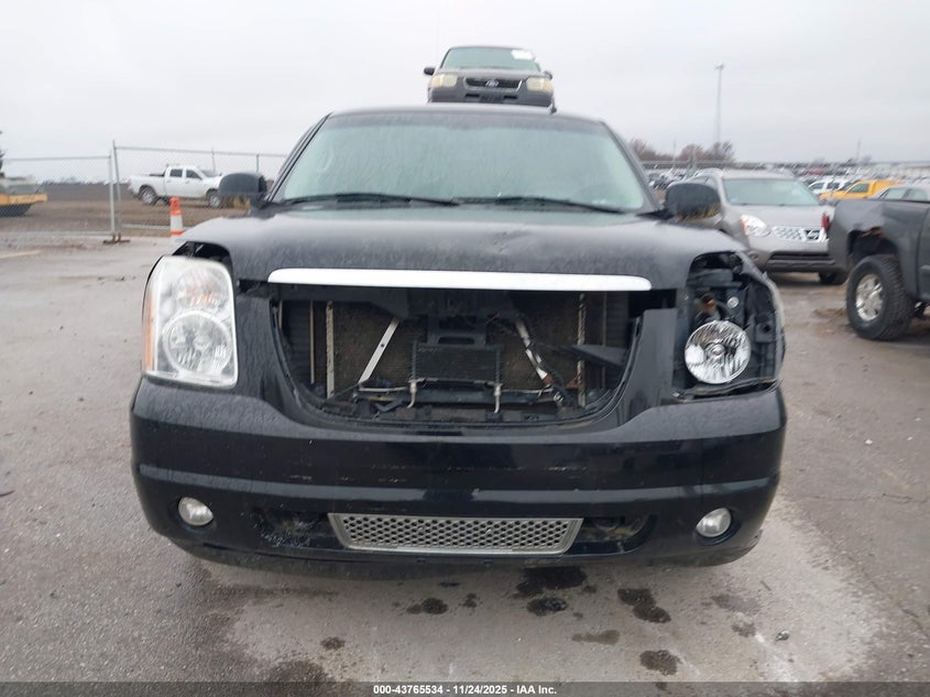 2008 GMC Yukon Denali VIN: 1GKFK63808J161001 Lot: 43765534
