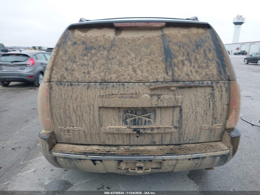 2008 GMC Yukon Denali VIN: 1GKFK63808J161001 Lot: 43765534