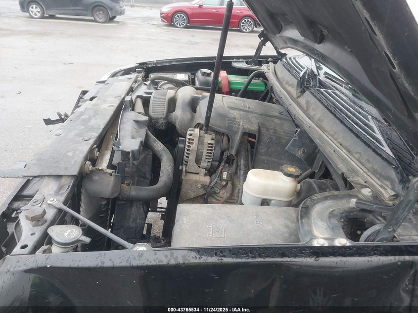 2008 GMC Yukon Denali VIN: 1GKFK63808J161001 Lot: 43765534