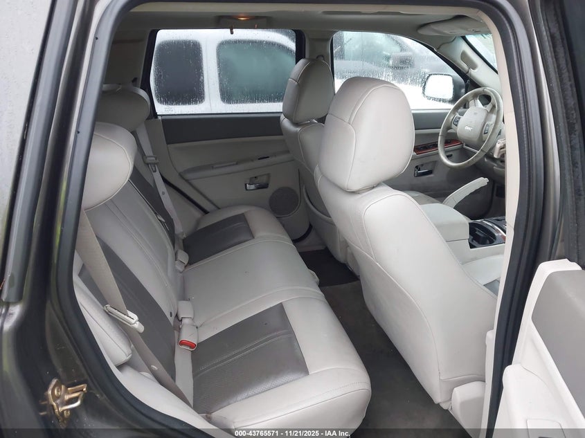 2005 Jeep Grand Cherokee Limited VIN: 1J4HR58N75C699181 Lot: 43765571