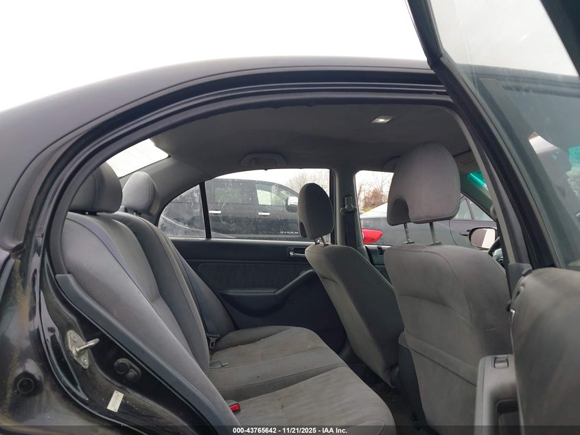 2004 Honda Civic Lx VIN: 2HGES16574H559489 Lot: 43765642