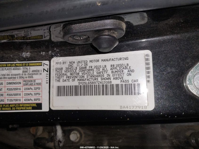 2007 Pontiac Vibe VIN: 5Y2SL65897Z413168 Lot: 43765652