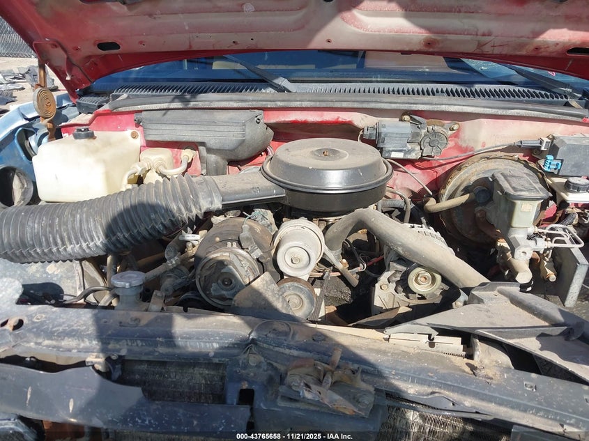 1990 Chevrolet Gmt-400 C1500 VIN: 1GCDC14ZXLZ160510 Lot: 43765658