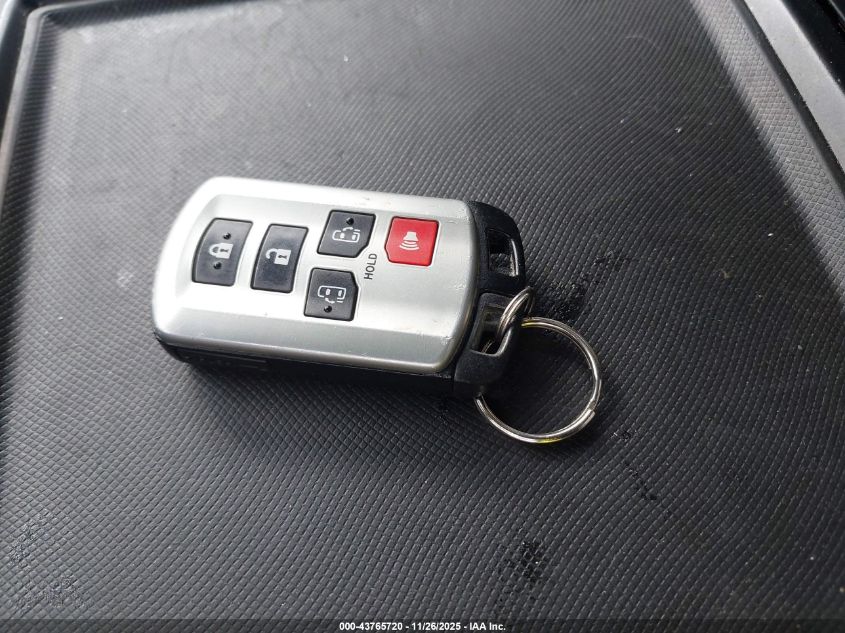 2020 Toyota Sienna Le VIN: 5TDJZ3DC4LS251363 Lot: 43765720