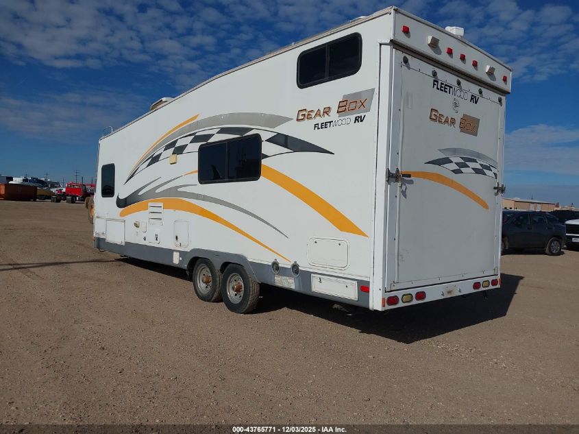 2004 Fleetwood 260Fb