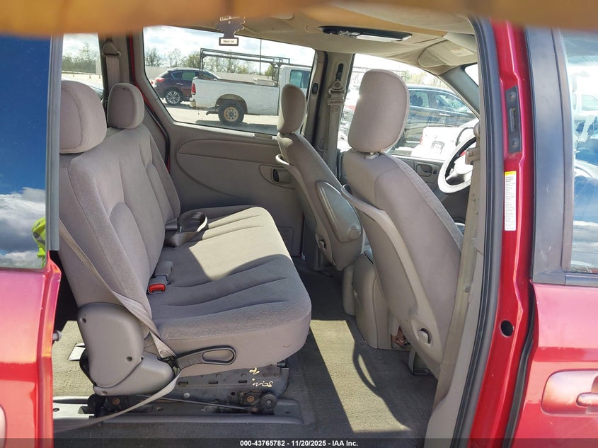 2003 Dodge Grand Caravan Ex VIN: 2D8GP74L73R119652 Lot: 43765782