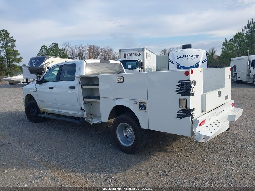 3C7WRTCLXRG345202 2024 RAM 3500 photo no. 3