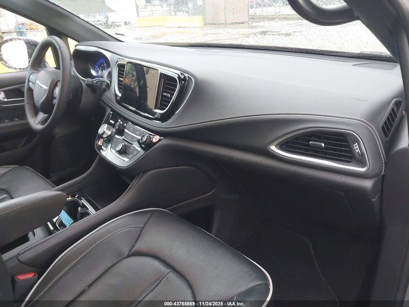 2C4RC1GG5SR553839 2025 CHRYSLER PACIFICA photo no. 5