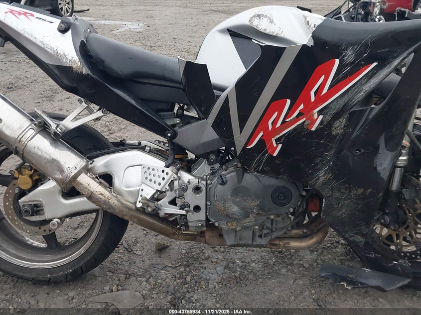 2002 Honda Cbr900 Rr VIN: JH2SC50092M001163 Lot: 43765934