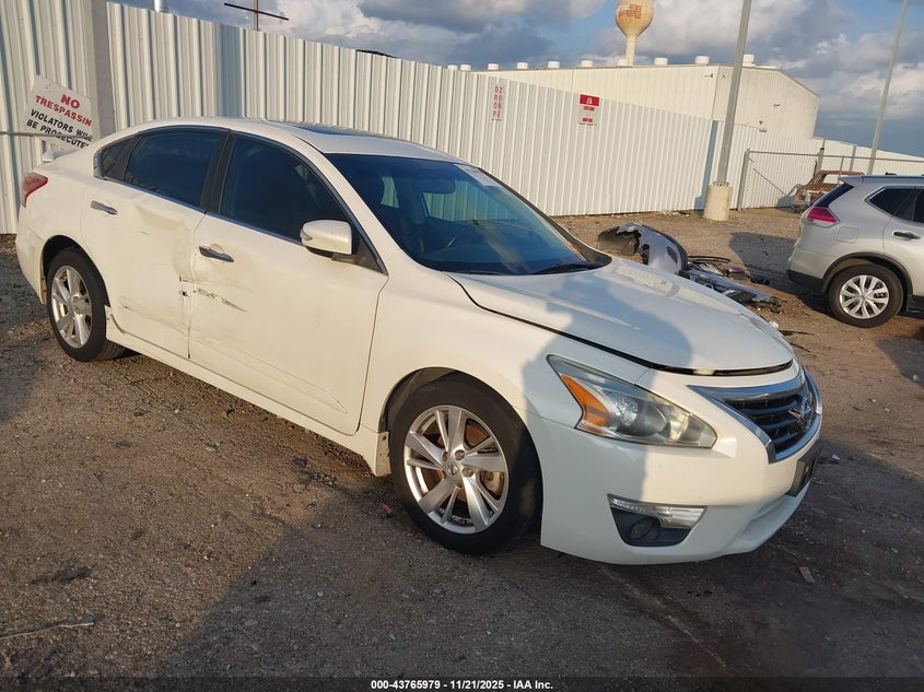 NISSAN ALTIMA 2.5 SV