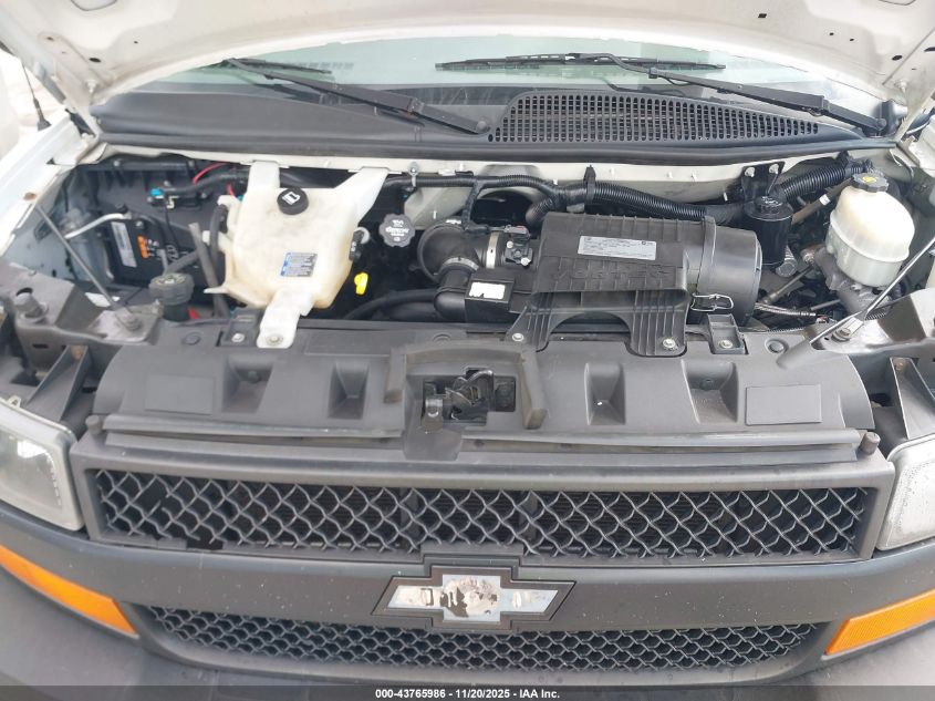 2018 Chevrolet Express Cutaway Work Van VIN: 1GB0GSFG8J1165225 Lot: 43765986