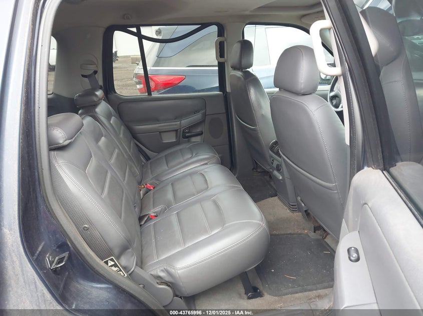1FMZU73W12UD10198 2002 FORD EXPLORER photo no. 8