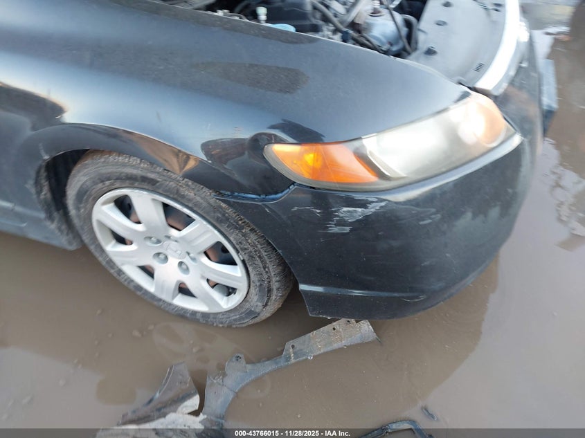 2008 Honda Civic Lx VIN: 1HGFA16518L070134 Lot: 43766015