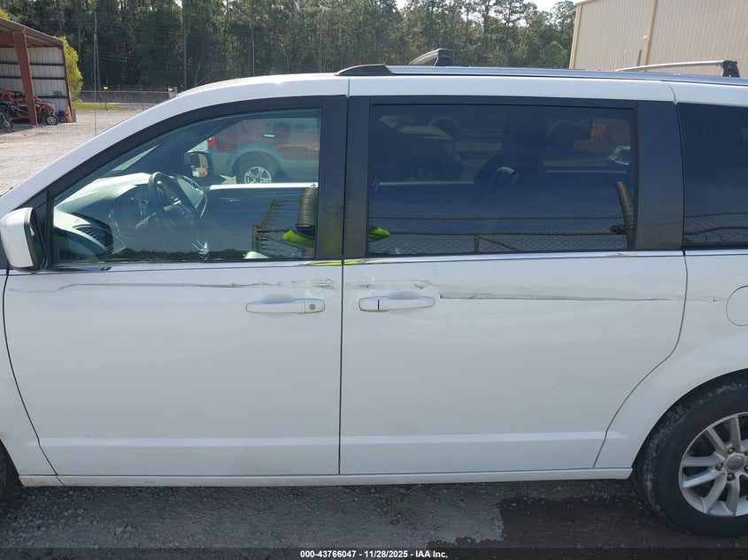 2018 Dodge Grand Caravan Sxt VIN: 2C4RDGCG8JR359763 Lot: 43766047