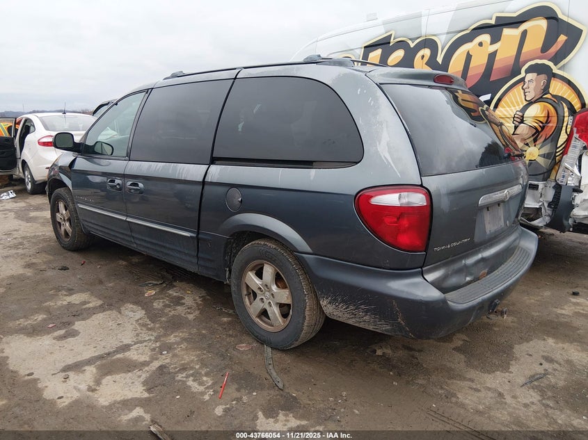 2C8GP64L51R240197 2001 CHRYSLER TOWN & COUNTRY photo no. 3
