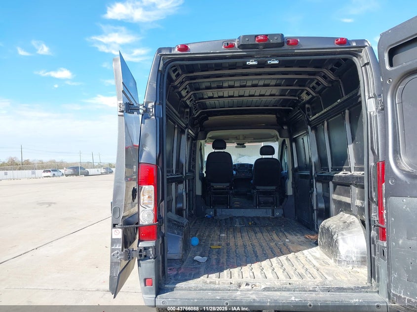 2017 Ram Promaster 2500 High Roof 159 Wb VIN: 3C6TRVDG0HE510334 Lot: 43766088