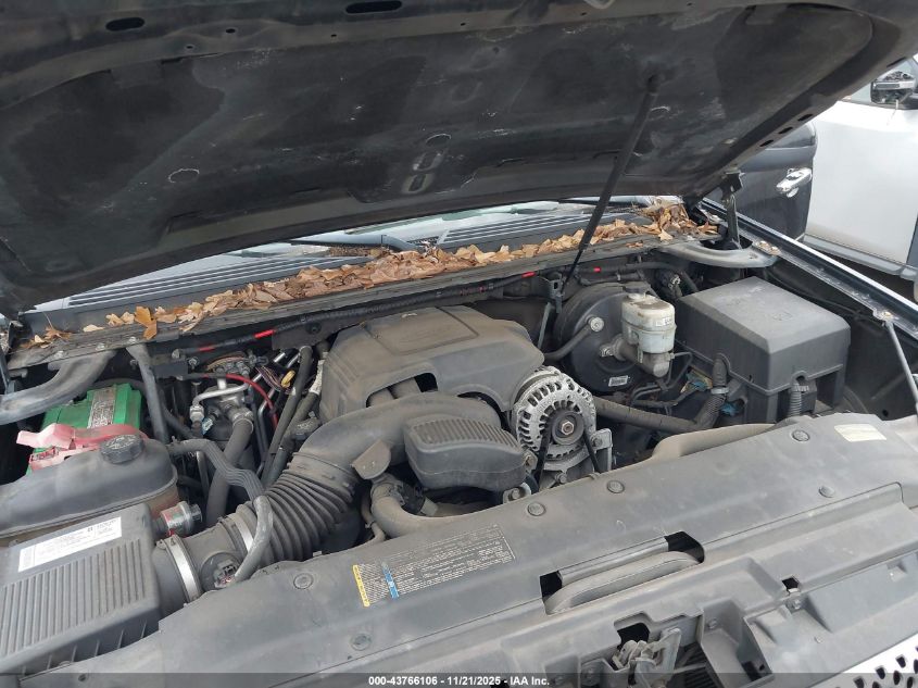 2007 GMC Yukon Xl 1500 Denali VIN: 1GKFK66817J403644 Lot: 43766106