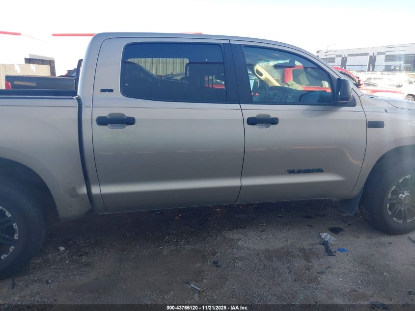 2008 Toyota Tundra Sr5 5.7L V8 VIN: 5TFEV54128X045841 Lot: 43766120