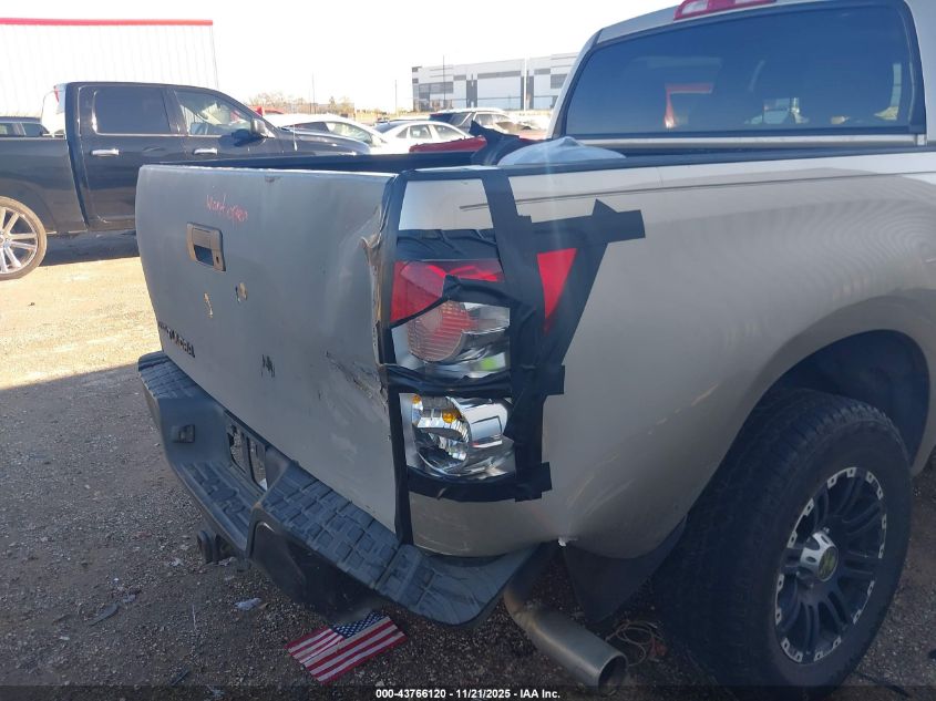 2008 Toyota Tundra Sr5 5.7L V8 VIN: 5TFEV54128X045841 Lot: 43766120