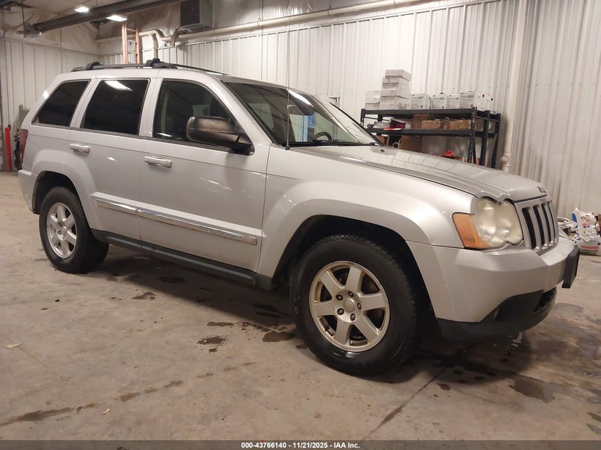 JEEP GRAND CHEROKEE LAREDO