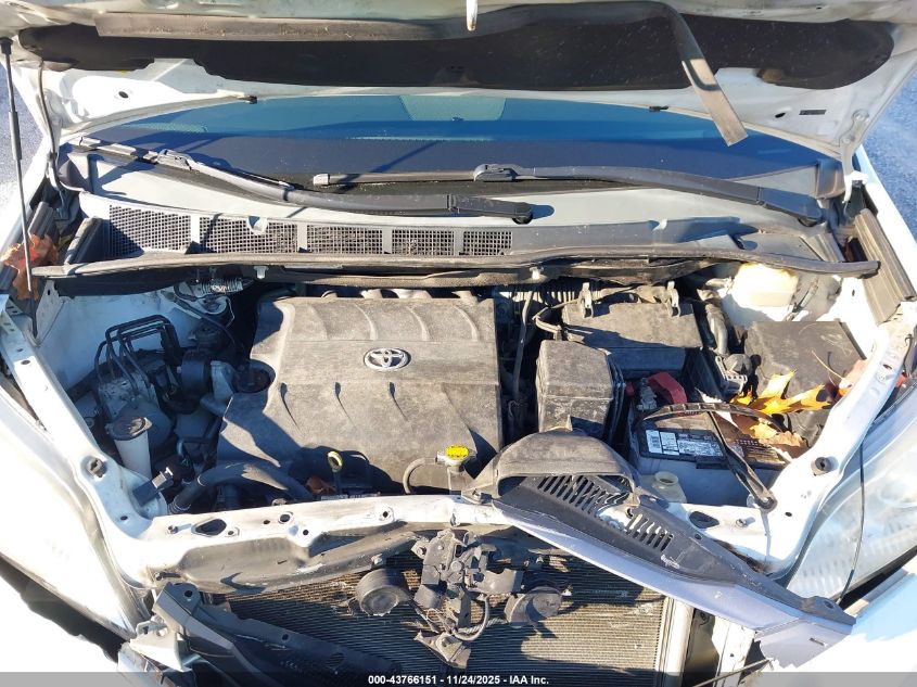 2015 Toyota Sienna Xle Premium 8 Passenger VIN: 5TDYK3DC1FS687255 Lot: 43766151