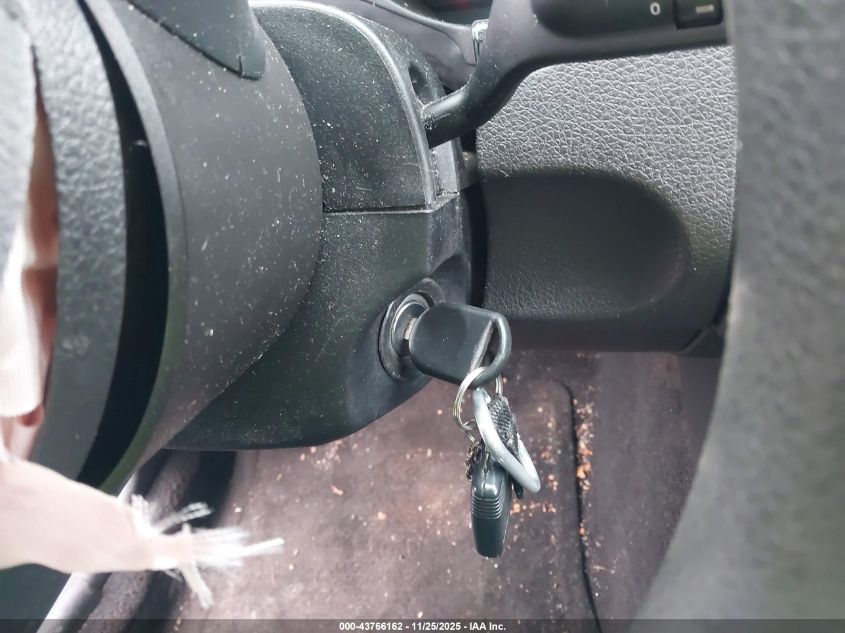 2007 Ford Mustang V6 Deluxe/V6 Premium VIN: 1ZVHT80N375243543 Lot: 43766162