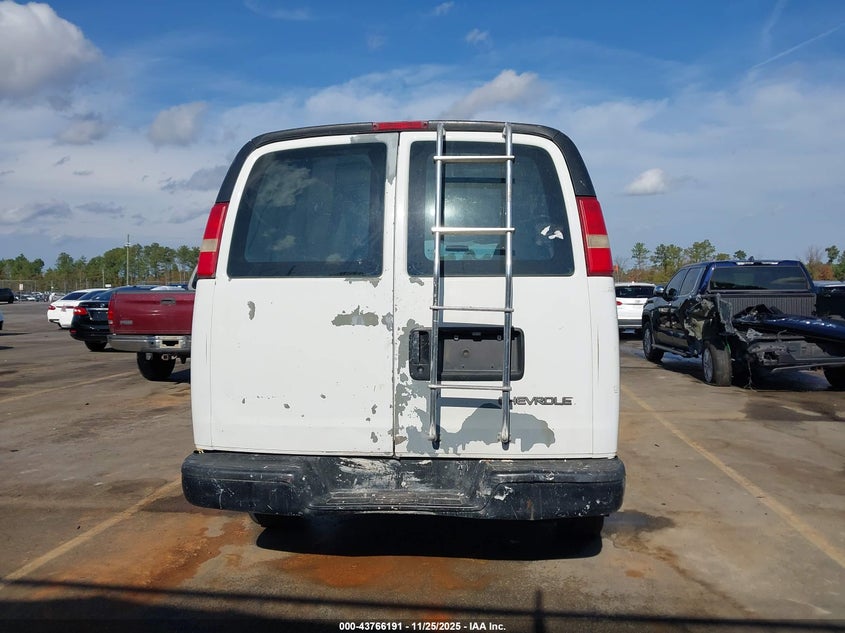 2005 Chevrolet Express VIN: 1GCGG25V151148606 Lot: 43766191