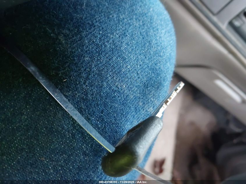 1995 Chevrolet Gmt-400 K1500 VIN: 1GCEK14K1SZ243705 Lot: 43766193