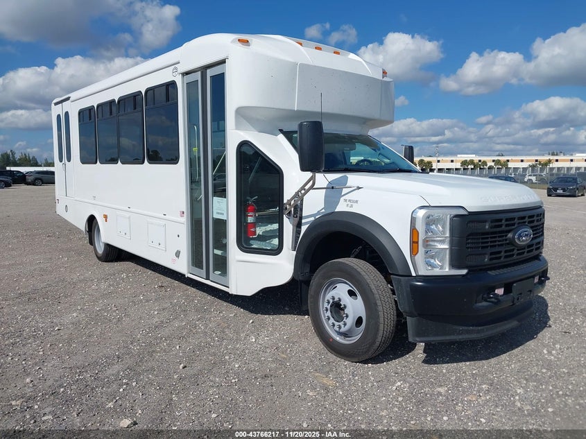 1FDFF5GN7TEC05440 2026 FORD F550 photo no. 1