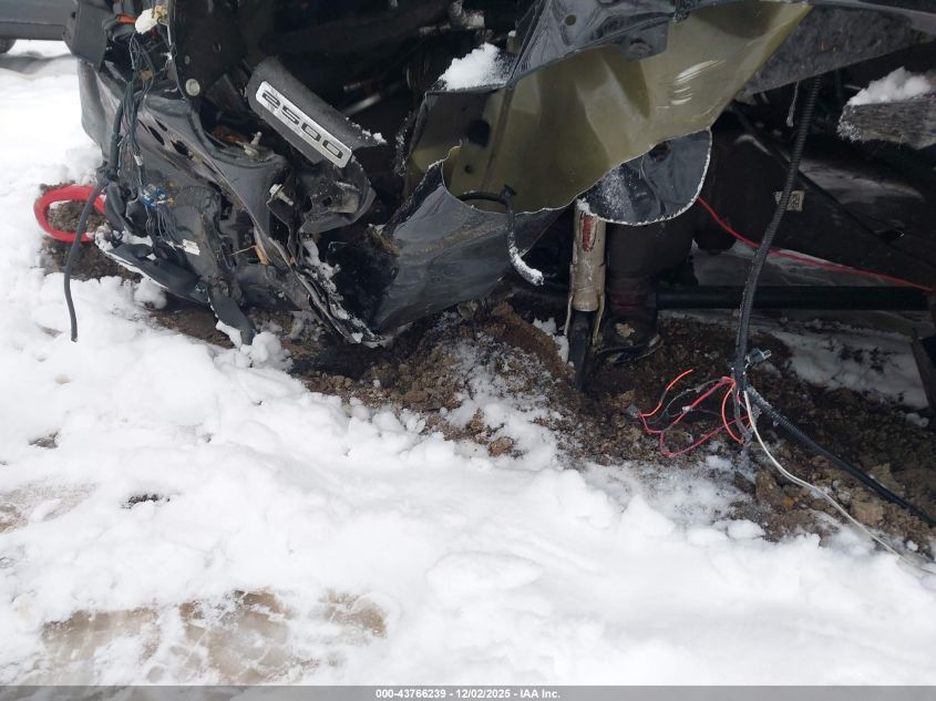 2024 GMC Sierra 2500Hd 4Wd Standard Bed At4 VIN: 1GT49PEY4RF215485 Lot: 43766239