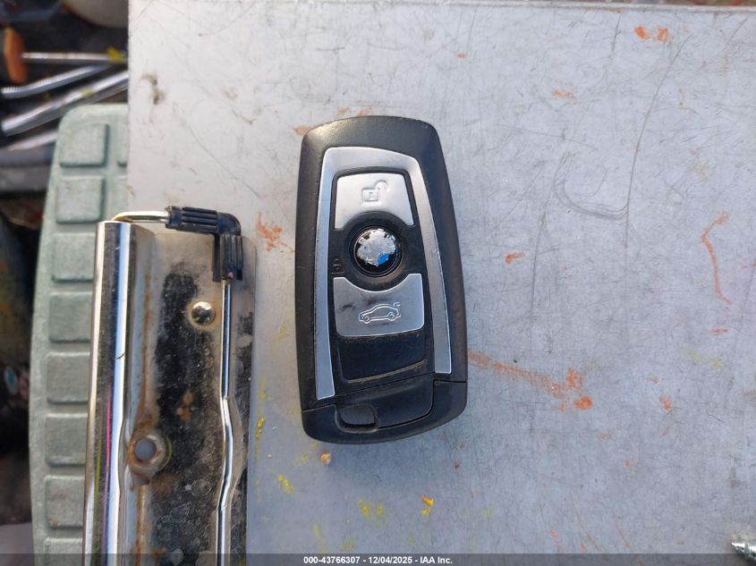 2013 BMW 328I xDrive VIN: WBA3B3C5XDF535711 Lot: 43766307