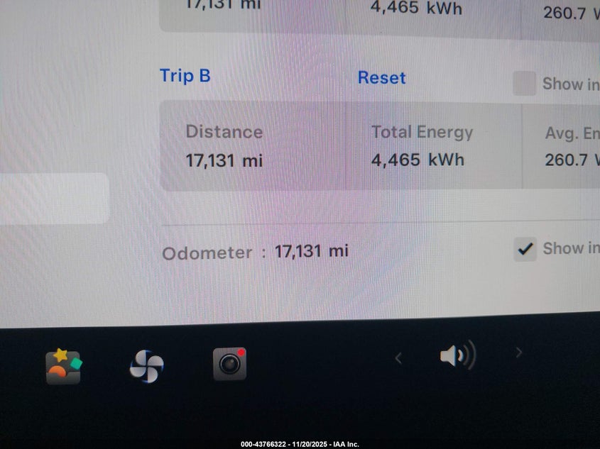 2024 Tesla Model Y Long Range Dual Motor All-Wheel Drive VIN: 7SAYGAEE4RF149473 Lot: 43766322