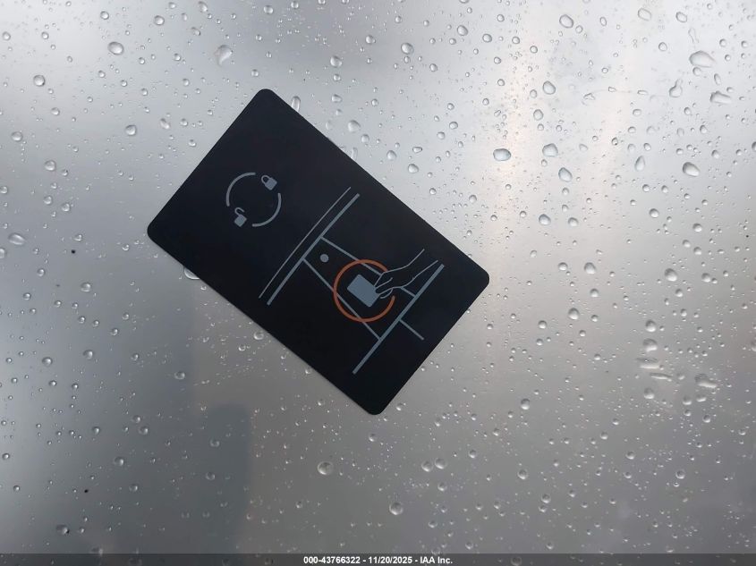 2024 Tesla Model Y Long Range Dual Motor All-Wheel Drive VIN: 7SAYGAEE4RF149473 Lot: 43766322