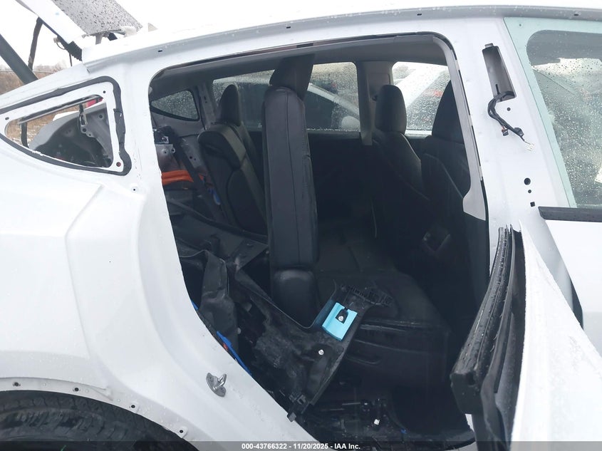 2024 Tesla Model Y Long Range Dual Motor All-Wheel Drive VIN: 7SAYGAEE4RF149473 Lot: 43766322