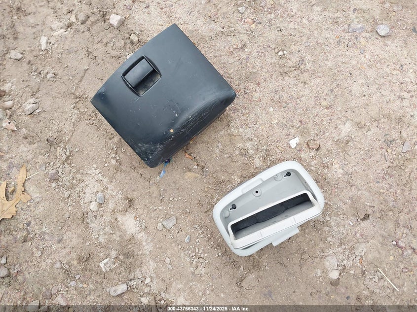 2009 Toyota Sienna Le VIN: 5TDZK23C09S288048 Lot: 43766343